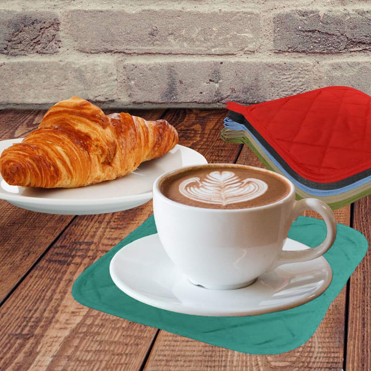 Christmas Green&nbsp;Pot Holders 2pc image number 1