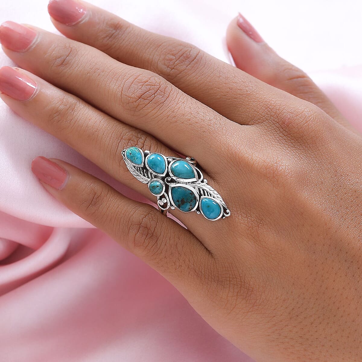 Artisan Crafted Sierra Nevada Turquoise Elongated Ring in Sterling Silver (Size 10.0) 4.75 ctw image number 2