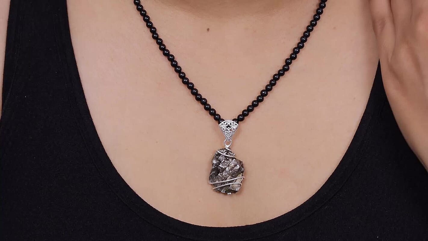 Marvelous Meteorites and Thai Black Spinel 111.90 ctw Necklace in Sterling Silver 20 Inches