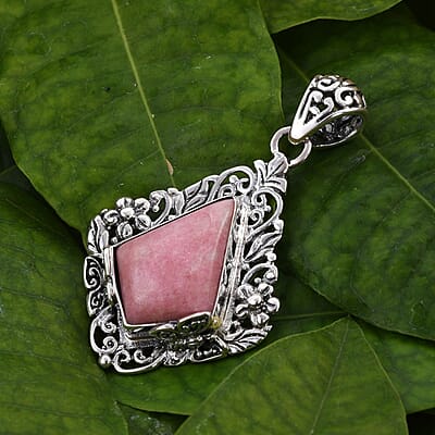 Bali Legacy Norwegian Thulite Pendant in Sterling Silver 7 Grams 10.00 ctw