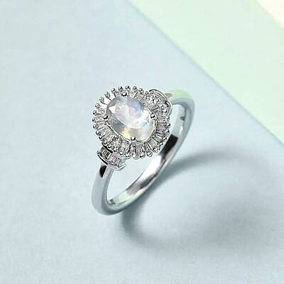 Luxoro 14K White Gold AAA Narsipatnam Alexandrite and Diamond Halo Ring (Size 10.0) 1.15 ctw