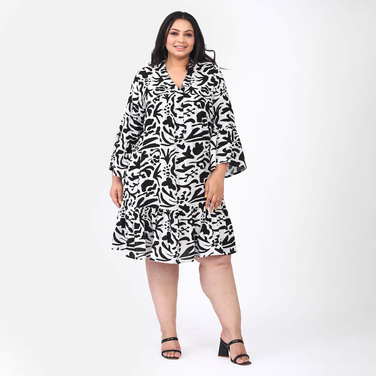 Tamsy Black and White Floral Dress with Flounce Sleeve - One Size Plus image number 0