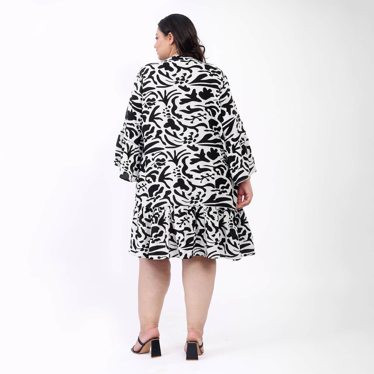 Tamsy Black and White Floral Dress with Flounce Sleeve - One Size Plus image number 1