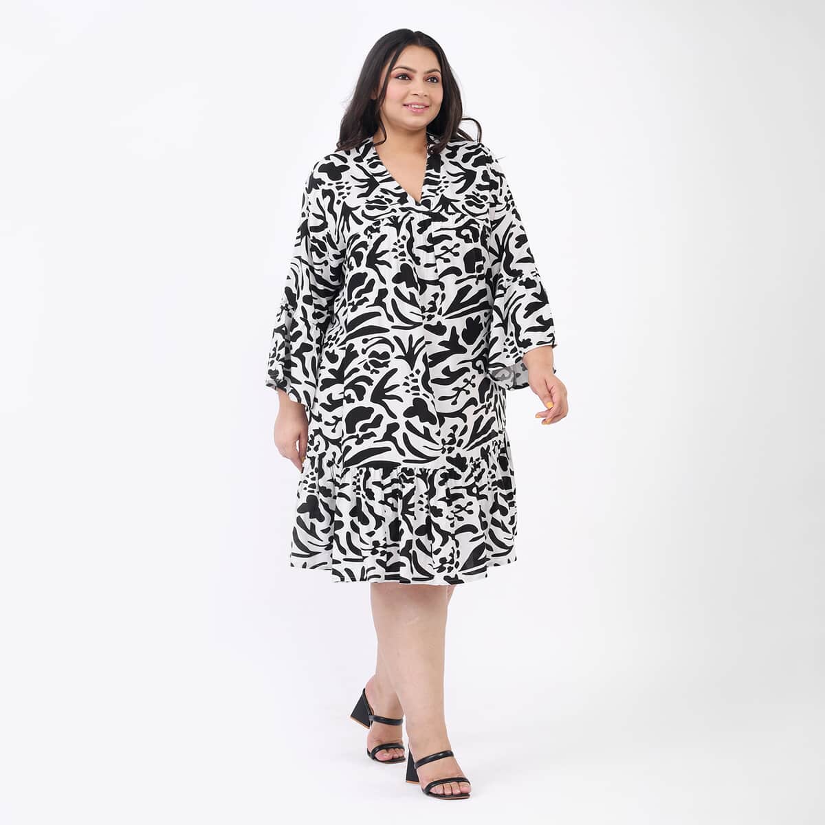 Tamsy Black and White Floral Dress with Flounce Sleeve - One Size Plus image number 2