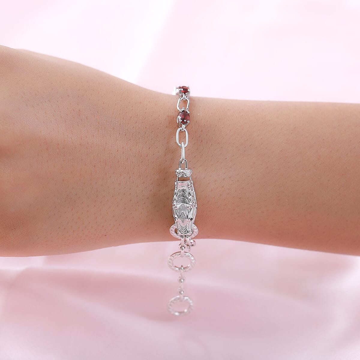 Karis Mozambique Garnet and Thai Black Spinel Paper Clip Chain Bracelet in Platinum Bond (8.00 In) 4.00 ctw image number 2