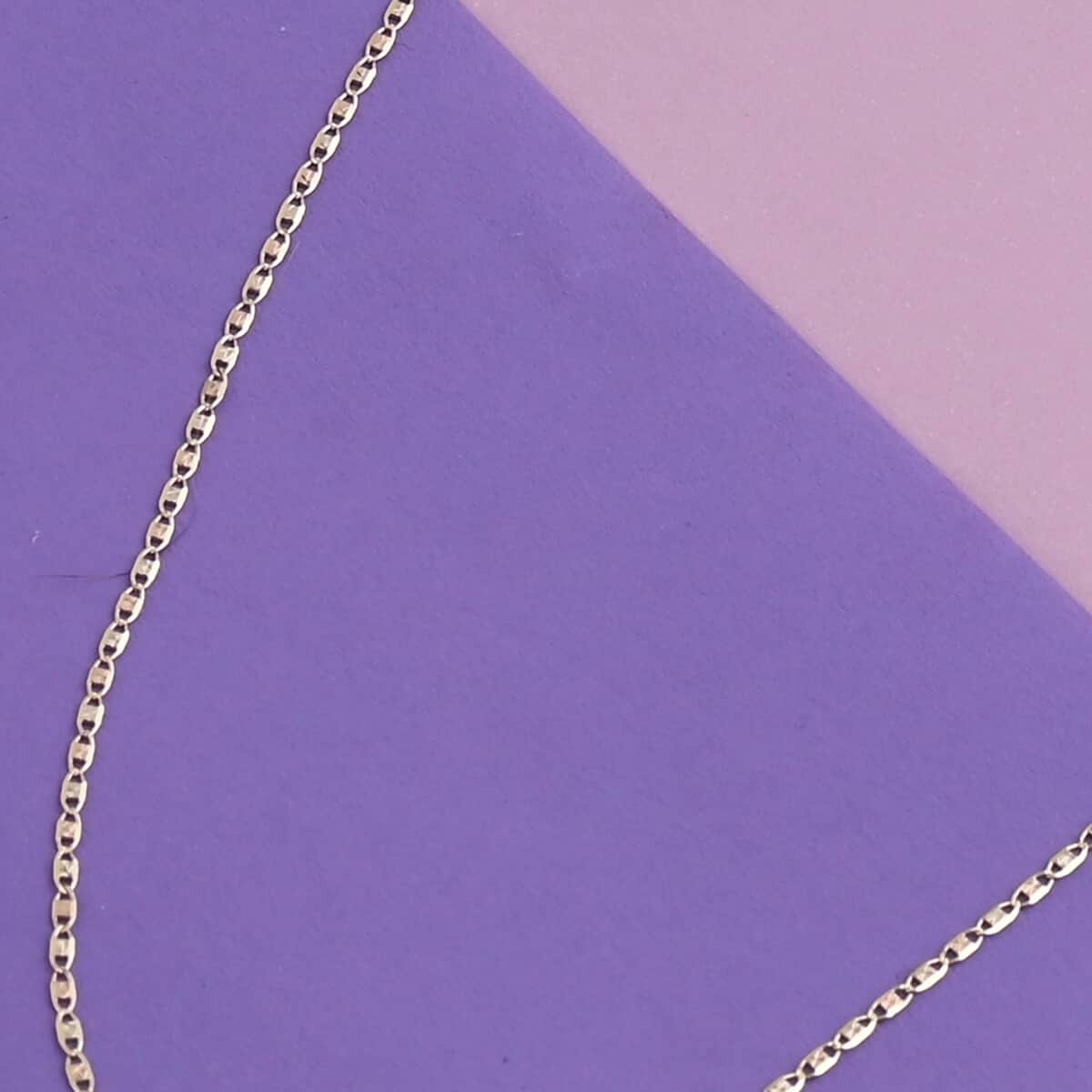 NEW YORK CLOSEOUT DEAL Italian 14K Yellow Gold 1.4mm Valentino Chain Necklace 20 Inches 1.90 Grams image number 1