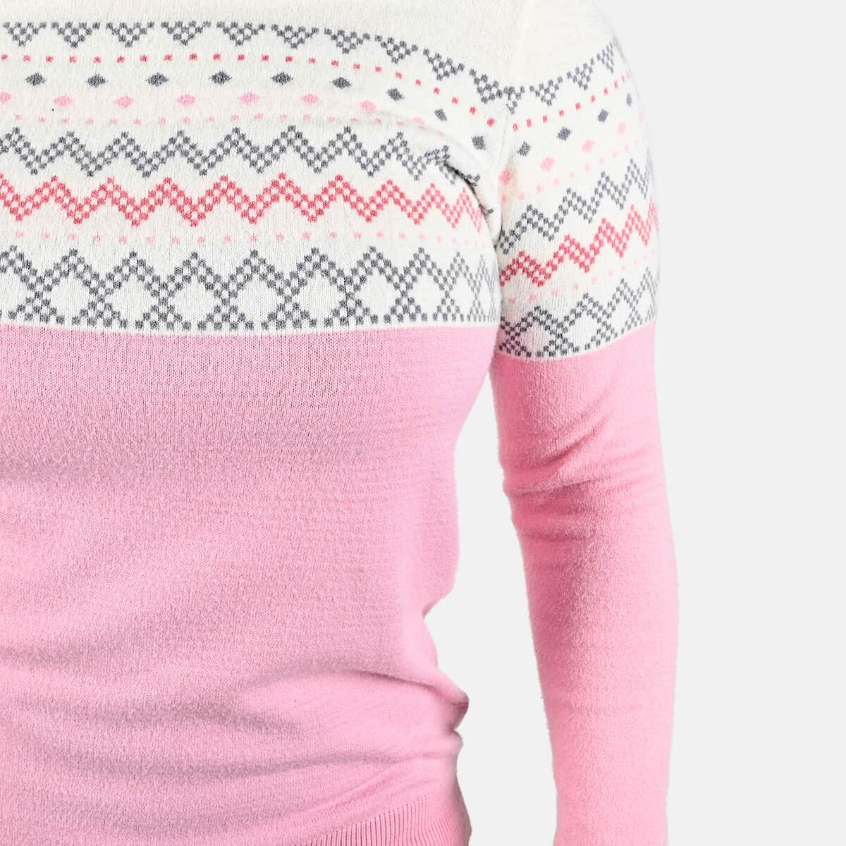 Tamsy Pink and Cream Knit Round Neck Sweater with Chevron Pattern - M image number 4