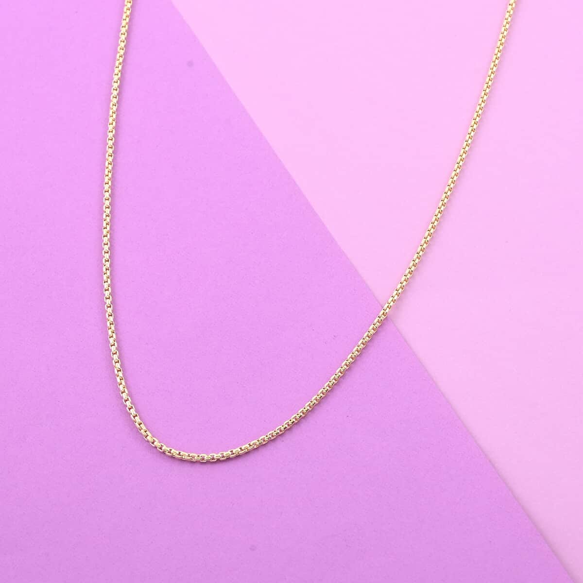 14K Yellow Gold 1.8mm Box Chain Necklace 20 Inches 3.80 Grams image number 1