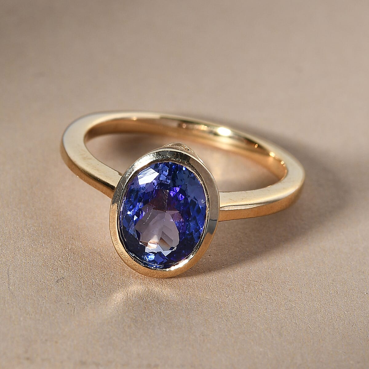 Tanzanite Solitaire Ring in Vermeil Yellow Gold Over Sterling Silver (Size 8.0) 2.10 ctw image number 2