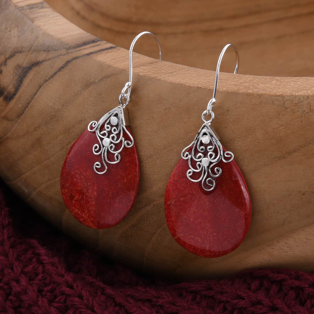 Sponge Coral Earrings in Sterling Silver image number 5