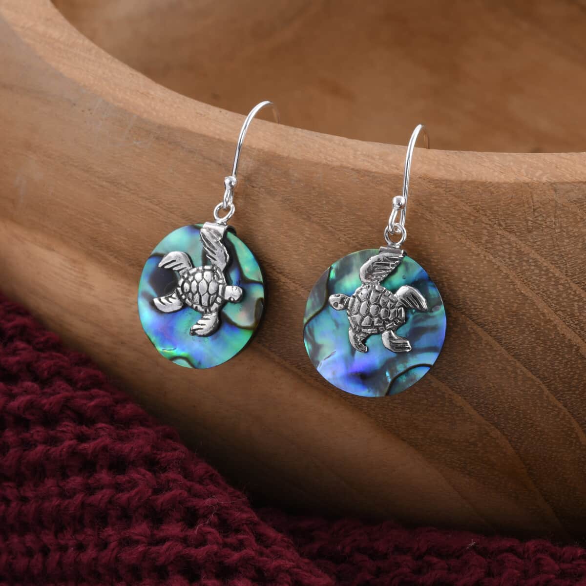 Abalone Shell Turtle Earrings in Sterling Silver image number 5