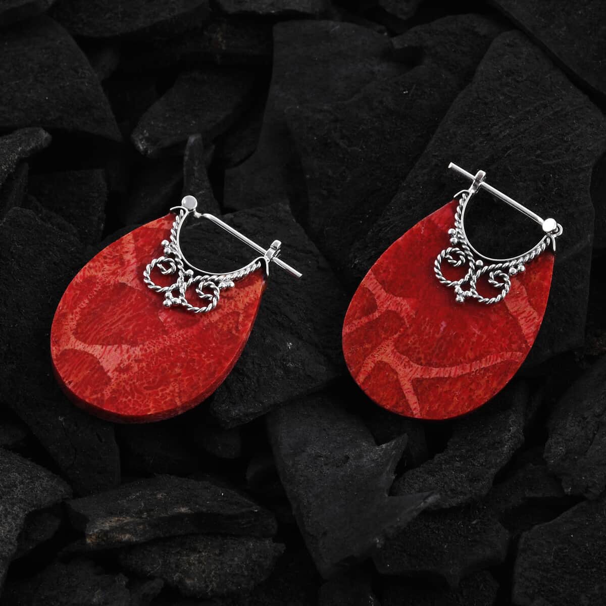Sponge Coral Earrings in Sterling Silver image number 1