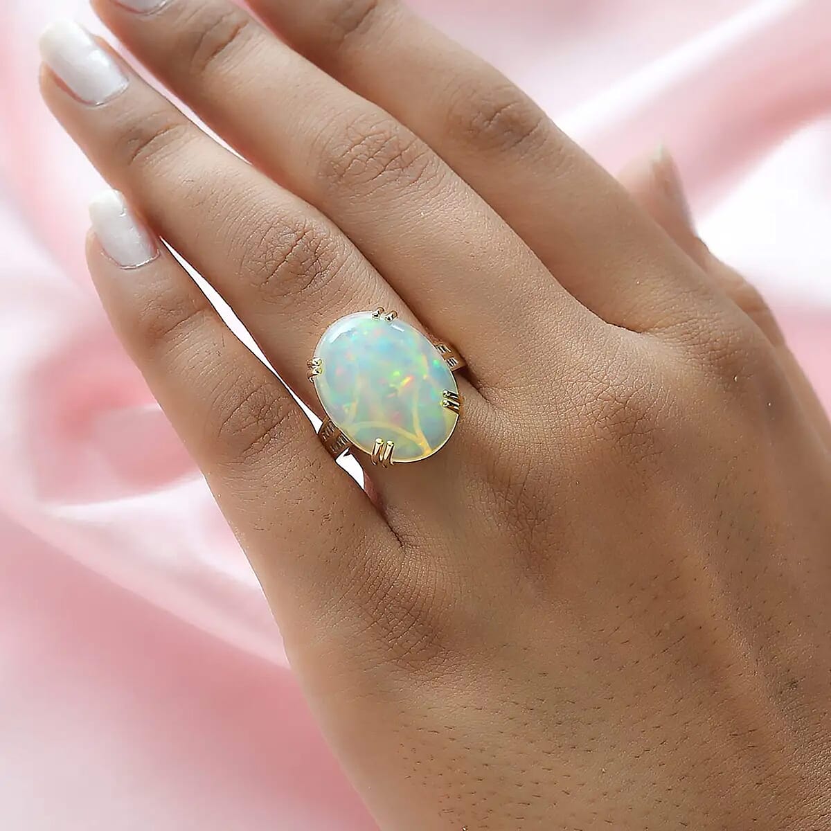 Luxoro 10K Yellow Gold AAA Ethiopian Welo Opal and G-H I3 Diamond Ring (Size 6.0) 11.65 ctw image number 7