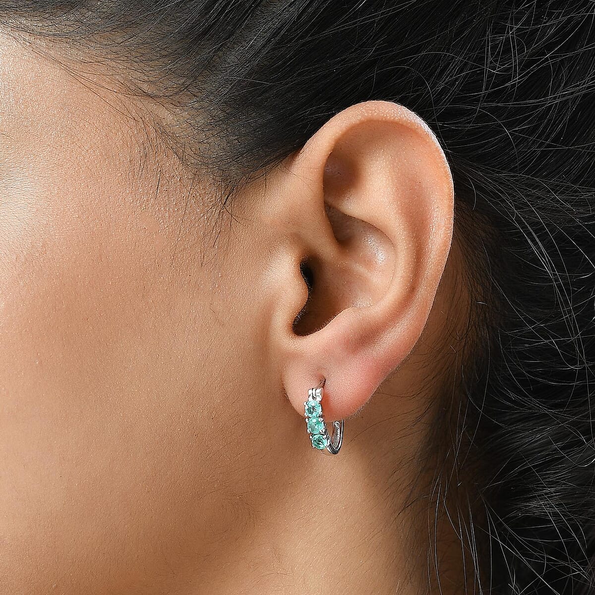 Ethiopian Emerald Hoop Earrings in Platinum Over Sterling Silver 0.65 ctw image number 2