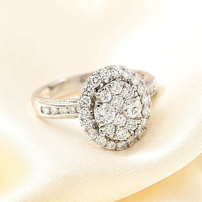 NY Closeout 950 Platinum Diamond Cluster Ring (Size 7.0) 6.80 Grams 1.10 ctw