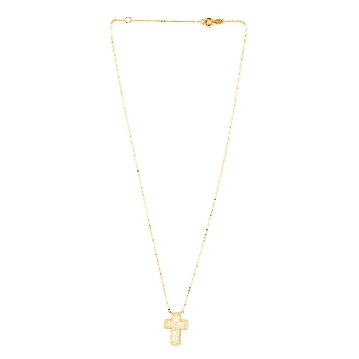 Maestro Gold Collection Italian 10K Yellow Gold Filigree Cross Necklace 18-20 Inches 1.40 Grams image number 3