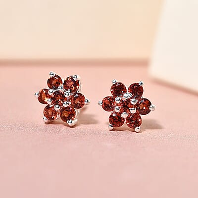 Mozambique Garnet Floral Stud Earrings in Sterling Silver 0.85 ctw