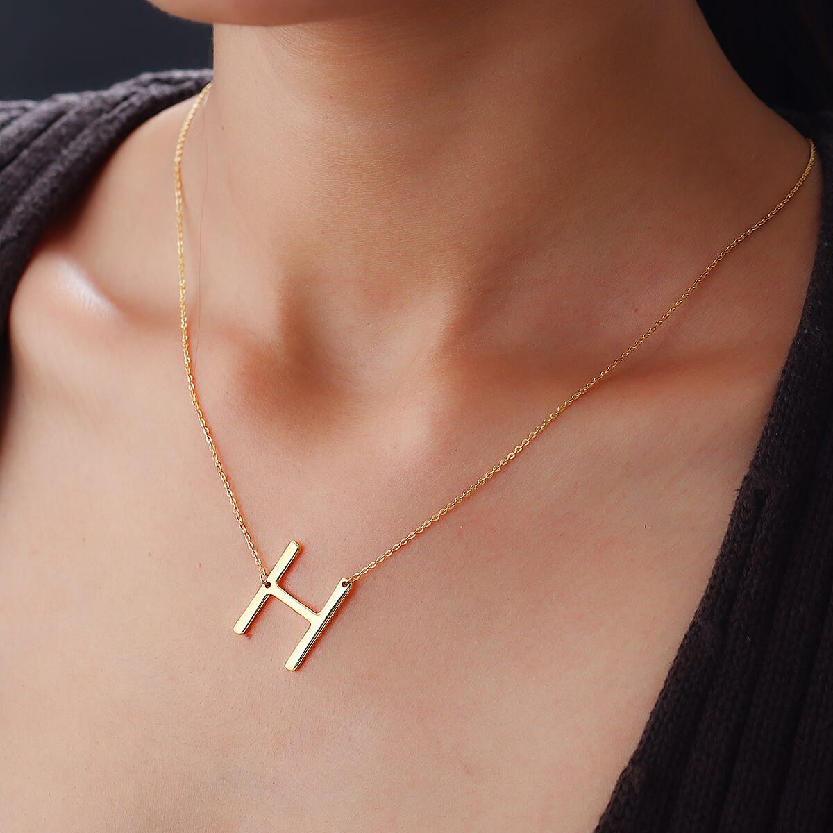 Lolos Exclusive Pick's Vermeil Yellow Gold Over Sterling Silver Initial H Necklace 18 Inches 3.85 Grams image number 2