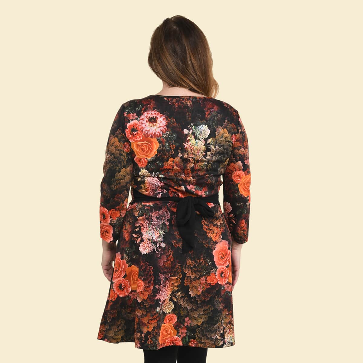 Tamsy Black Floral Midi Drop-waist Long Sleeve Dress - Large image number 1