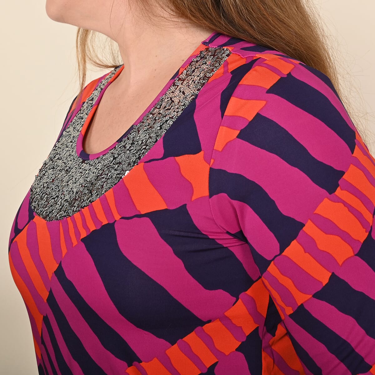 Tamsy Pink Abstract Blouse with Chain Belt and Neck Embellishment - XL image number 3