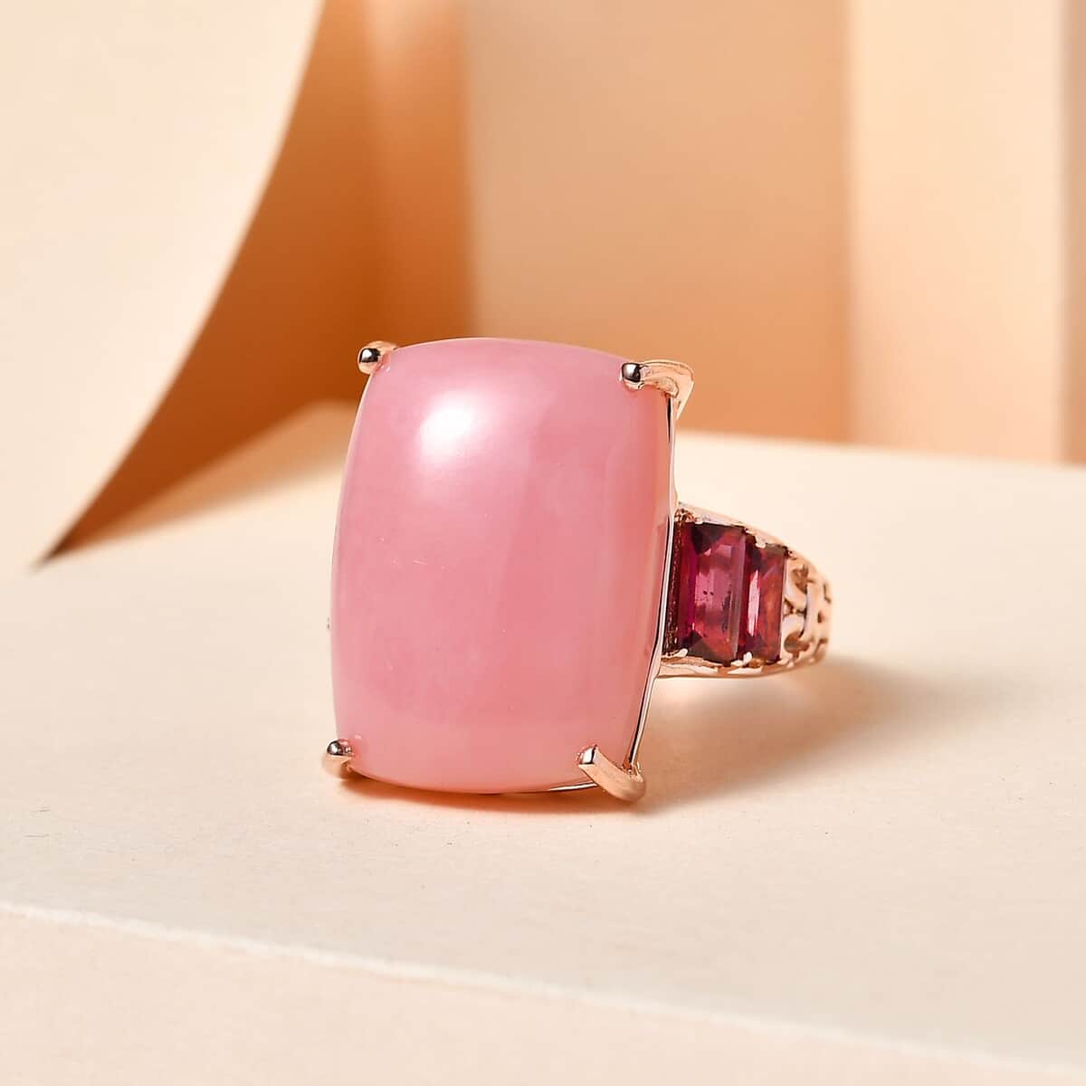 Peruvian Pink Opal and Orissa Rhodolite Garnet Ring in Vermeil Rose Gold Over Sterling Silver 15.50 ctw image number 1