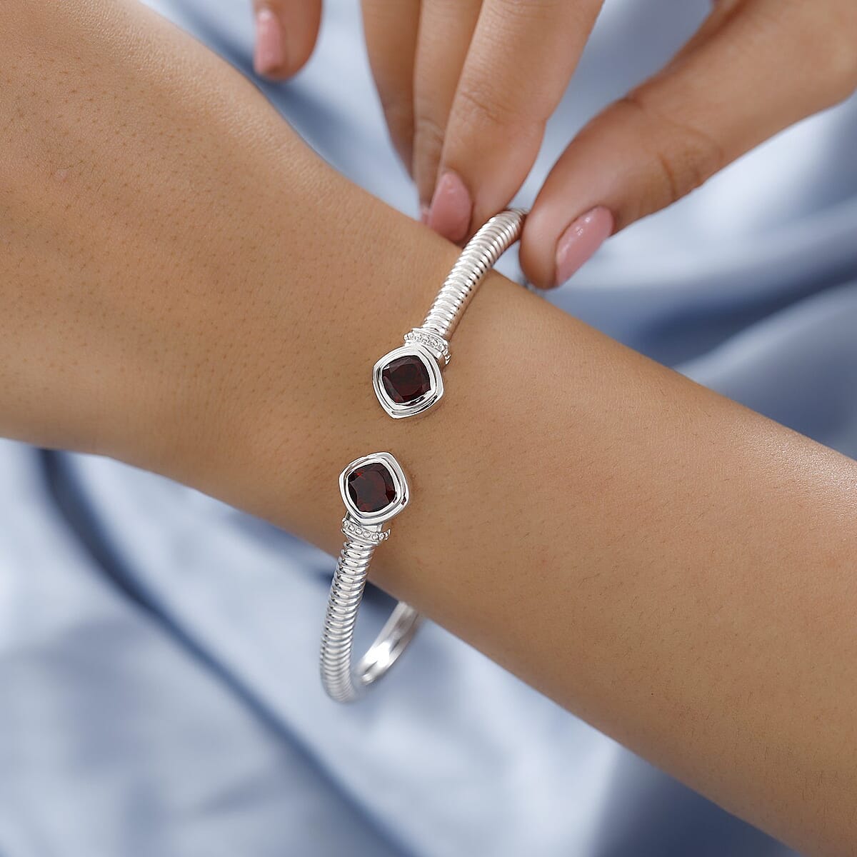 Karis Mozambique Garnet Cuff Bracelet in Platinum Bond (8.00 In) 3.50 ctw image number 2