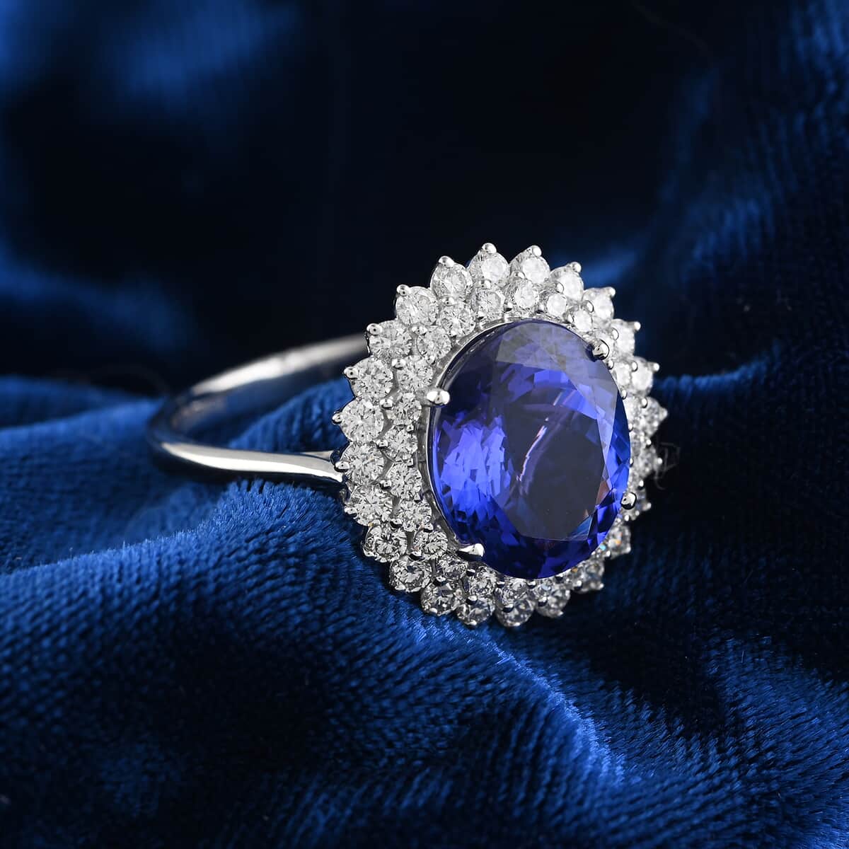 Certified Rhapsody 950 Platinum AAAA Tanzanite and E-F VS Diamond Cocktail Ring (Size 10.0) 5.80 Grams 6.40 ctw image number 1