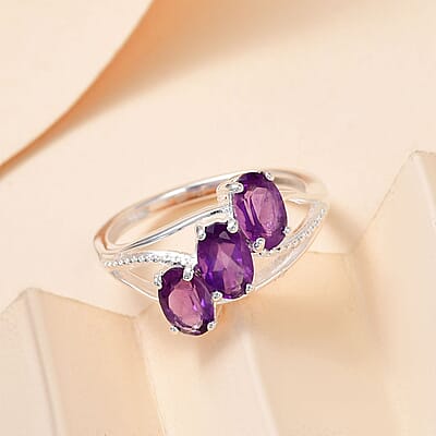 Amethyst 3 Stone Ring in Sterling Silver (Size 10.0) 1.25 ctw