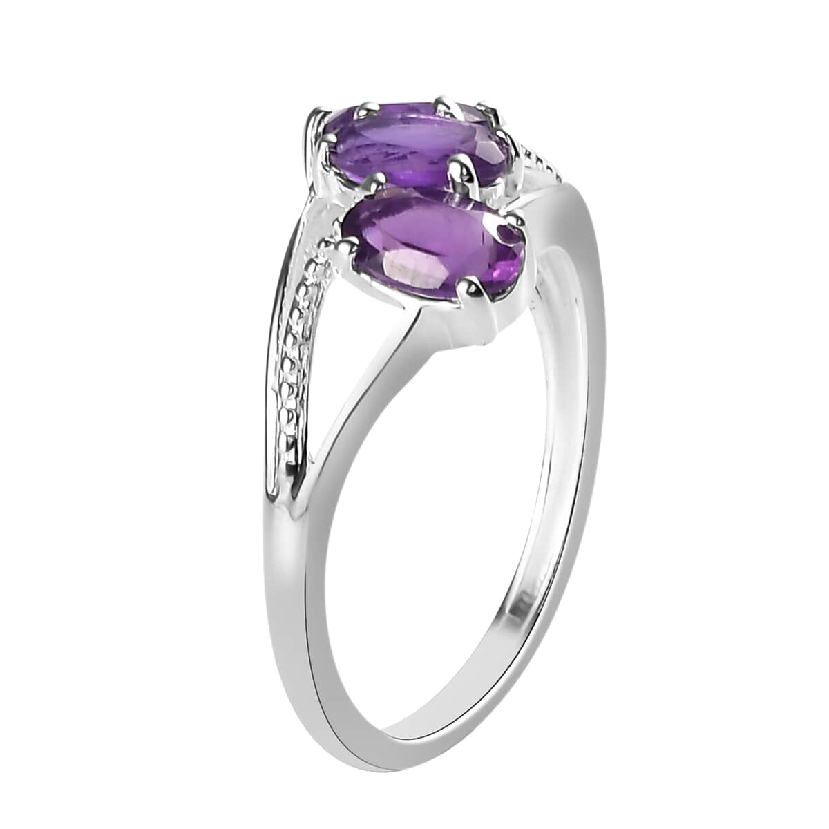 Amethyst 3 Stone Ring in Sterling Silver 1.25 ctw image number 3