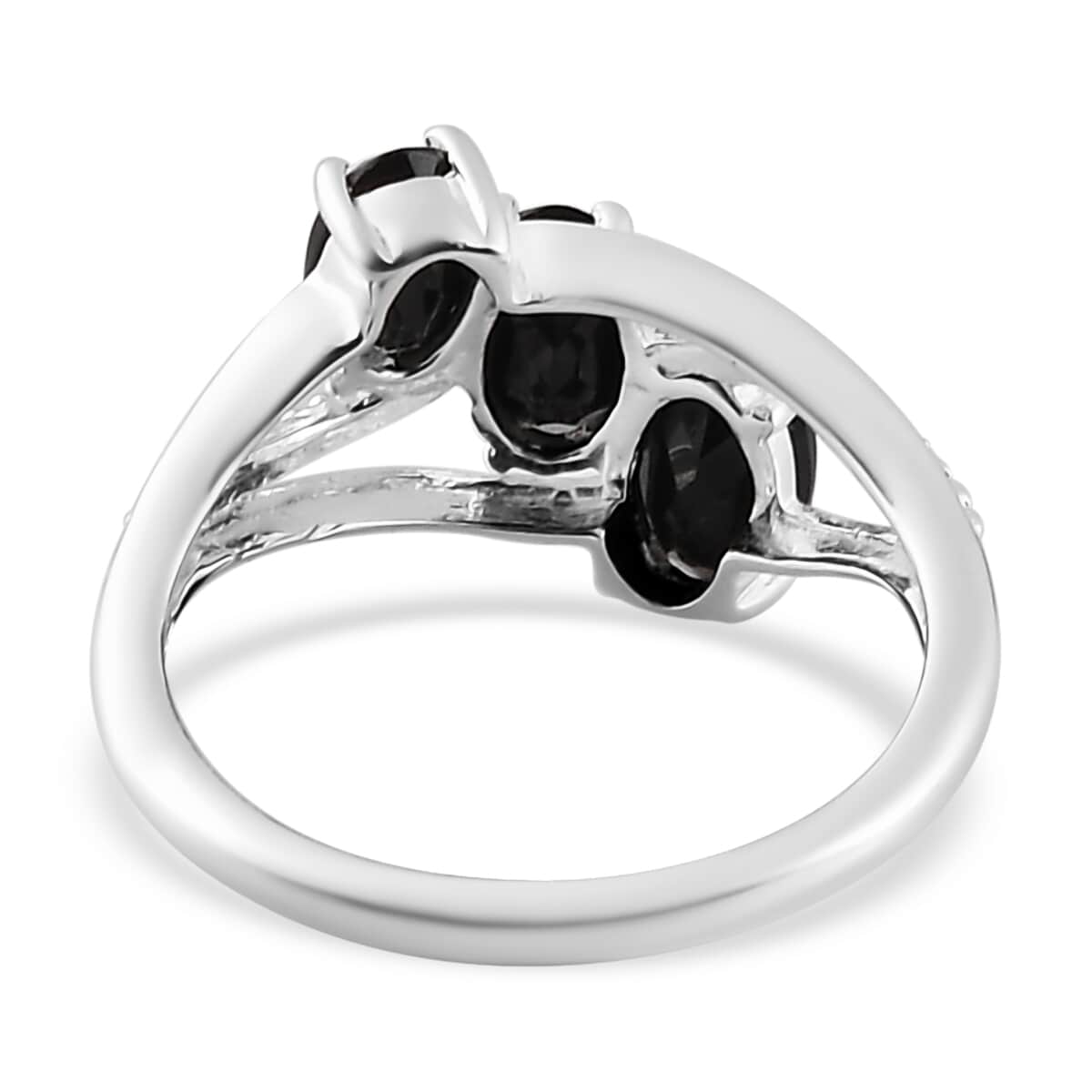 Thai Black Spinel 3 Stone Ring in Sterling Silver (Size 10.0) 1.75 ctw image number 4