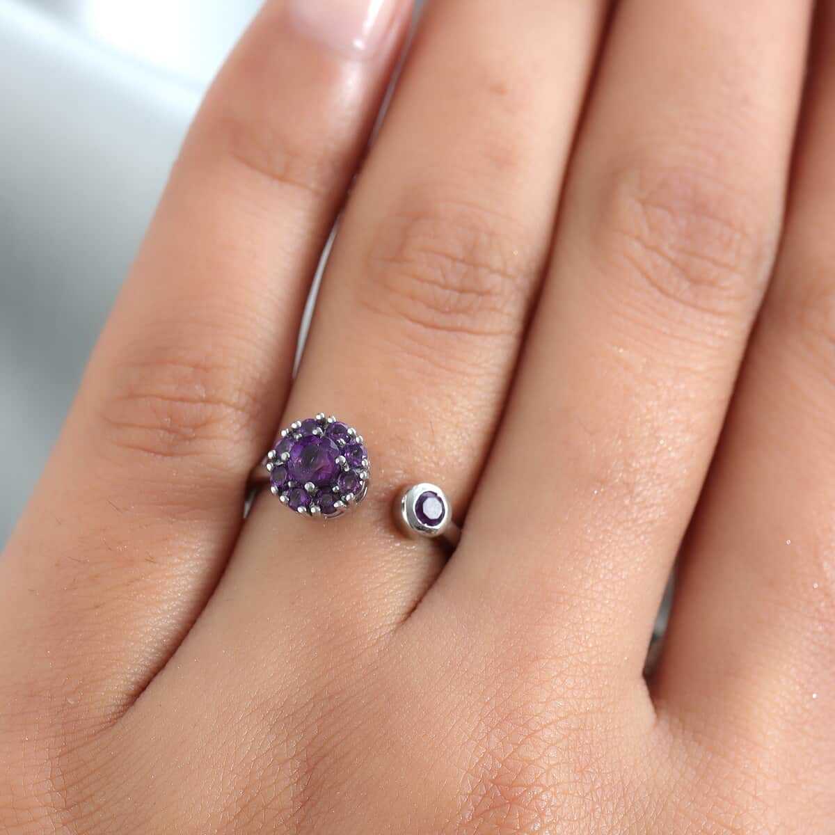 Amethyst February Birthstone Anxiety Spinner Openable Band Ring in Platinum Over Sterling Silver (Medium Adjustable Size 6-8) 0.60 ctw image number 4