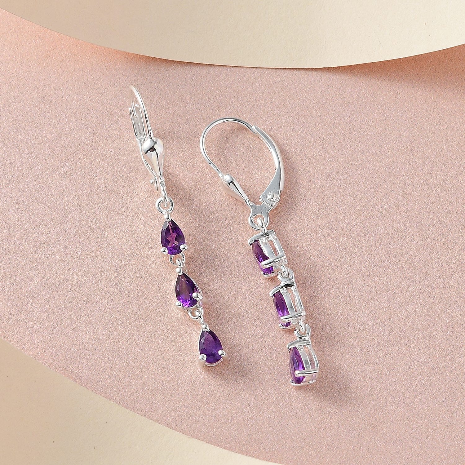 Amethyst Dangling Earrings in Sterling Silver 1.00 ctw