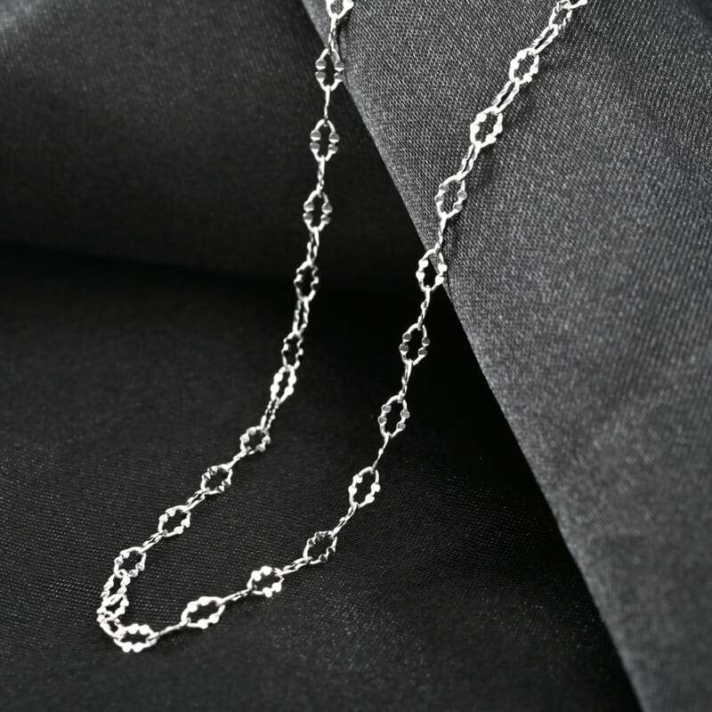 Italian Sterling Silver 2.5mm Oval Daisy Necklace 24 Inches 2.70 Grams