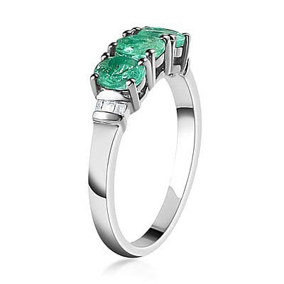 Ethiopian Emerald and Diamond Trilogy Ring in Platinum Over Sterling Silver (Size 10.0) 1.10 ctw