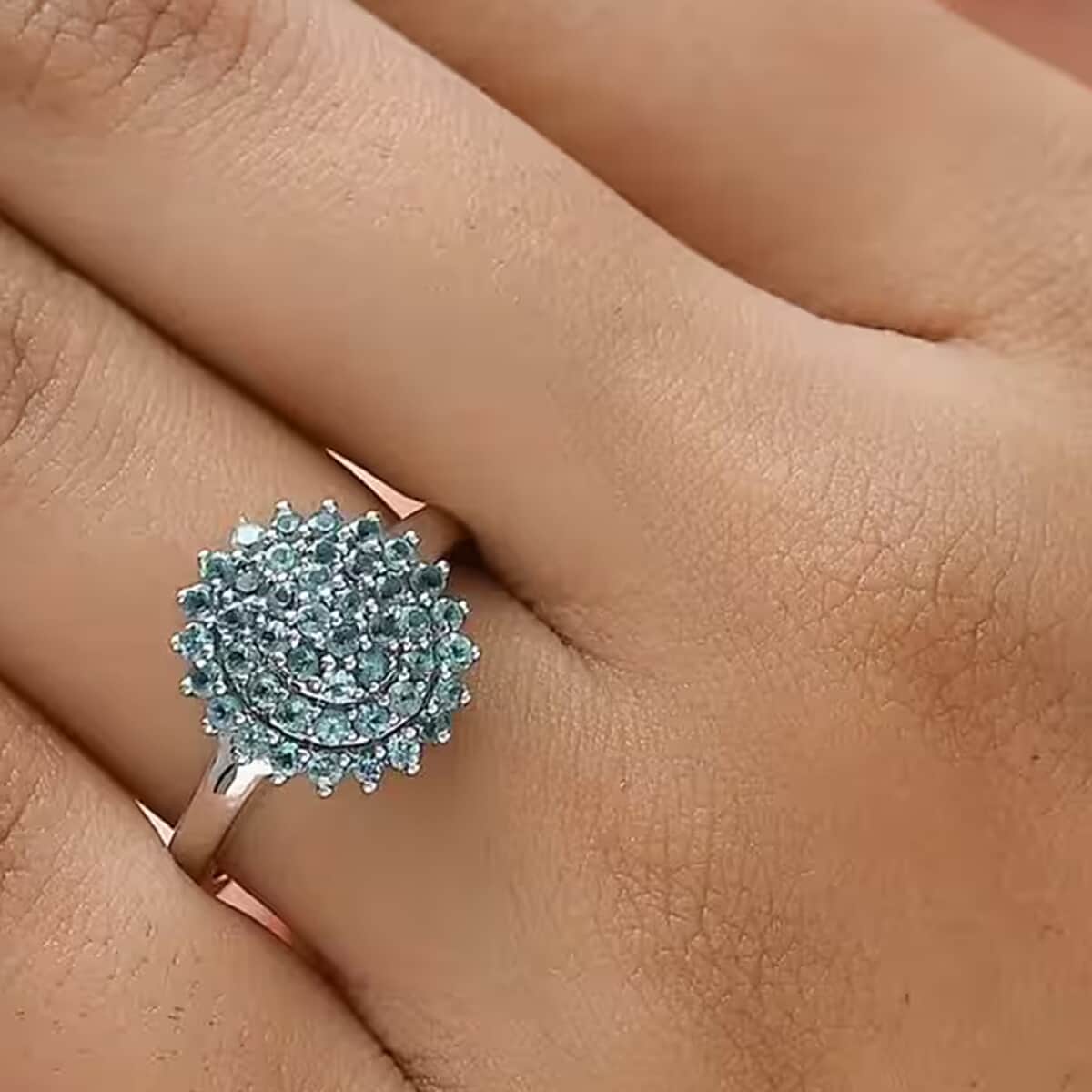 Narsipatnam Alexandrite 1.00 ctw Ring in Rhodium and Platinum Over Sterling Silver, Flower Engagement Ring, Cluster Ring, Wedding Rings For Women (Size 6) image number 7