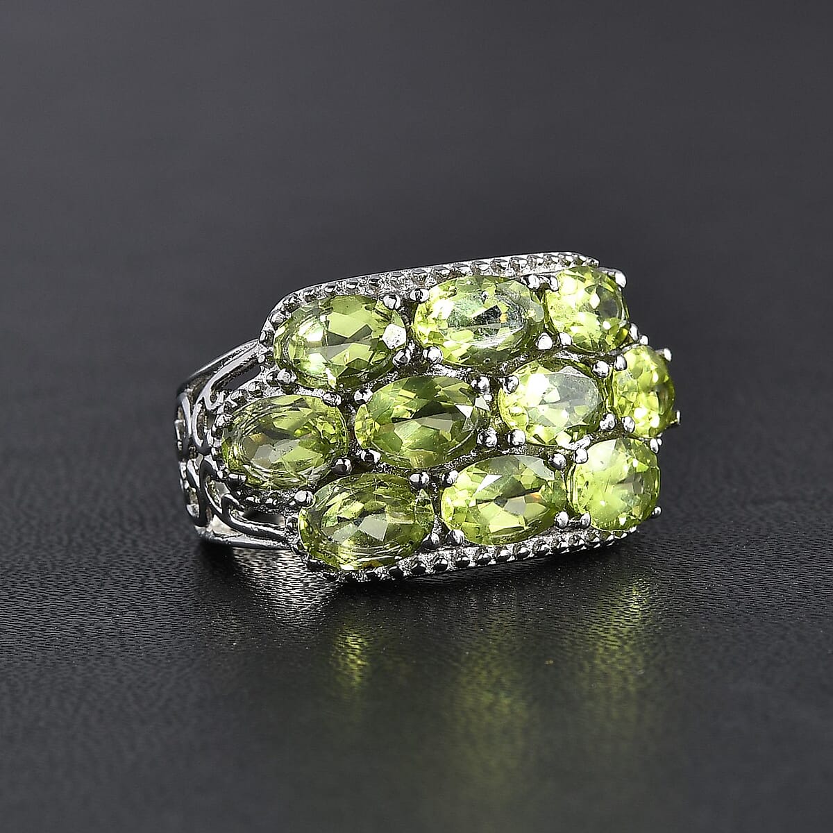 Hebei Peridot 4.85 ctw Ring in Stainless Steel (Size 5.0)  image number 1