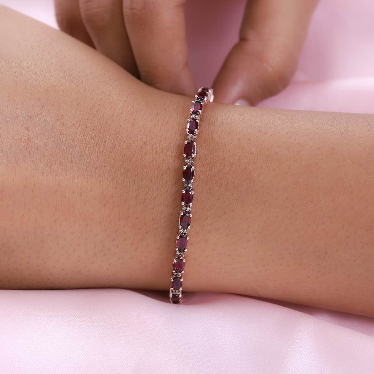 Premium Anthill Garnet and Natural Champagne Diamond Tennis Bracelet in Vermeil RG Over Sterling Silver (6.50 In) 7.40 ctw image number 2