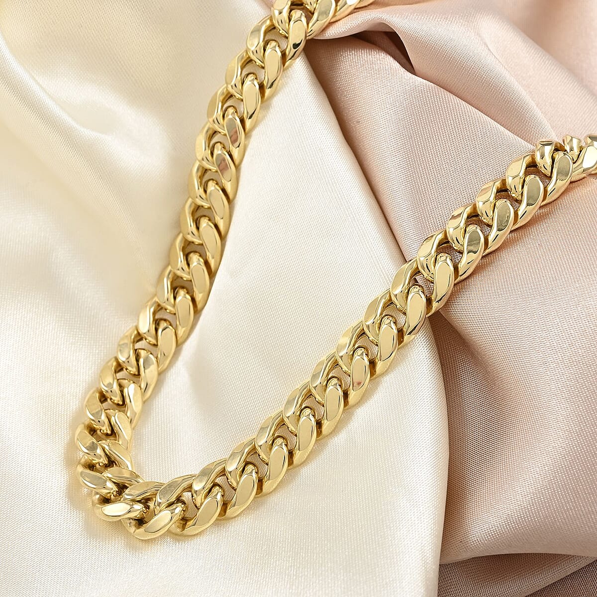 California Closeout Deal 10K Yellow Gold 5.8mm Miami Cuban Chain Necklace 22 Inches 18.4 Grams image number 1