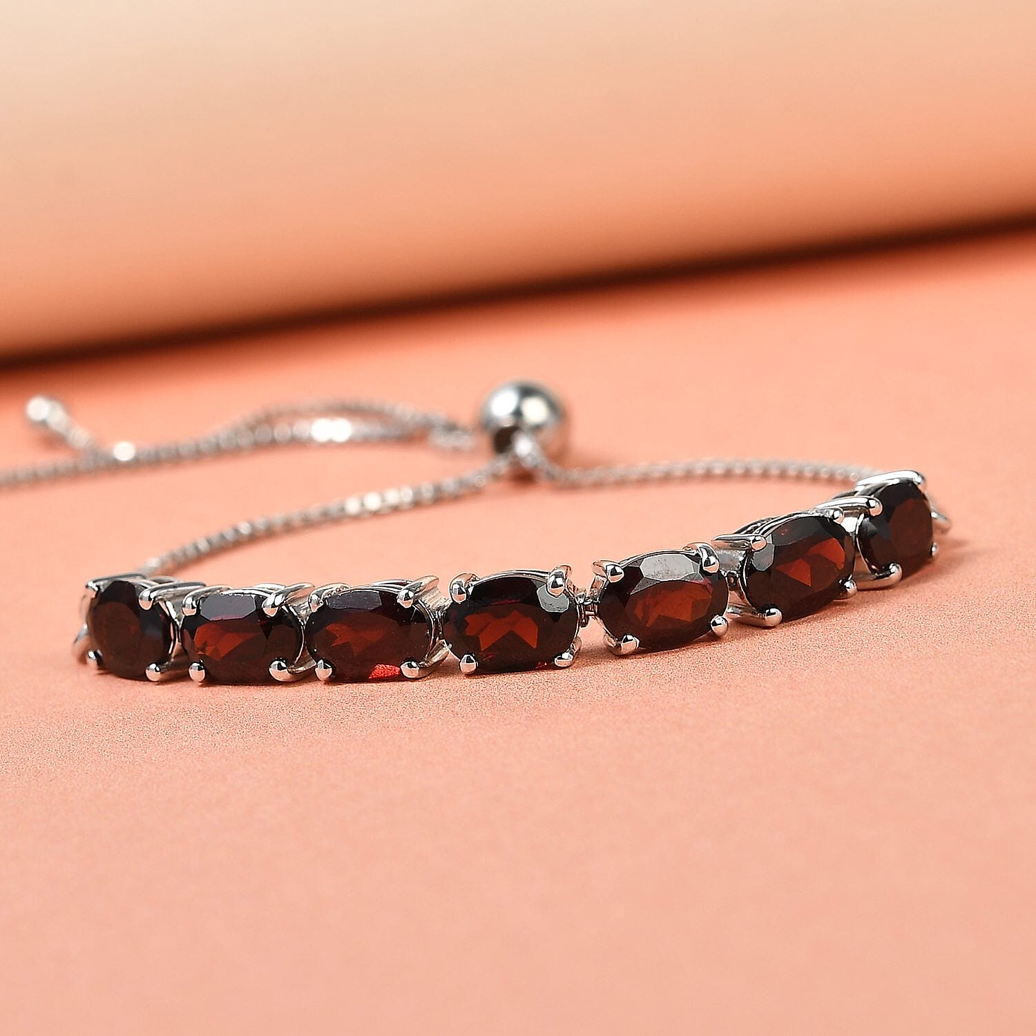 Mozambique Garnet - Product card gallery slide 2 (10144632307995)