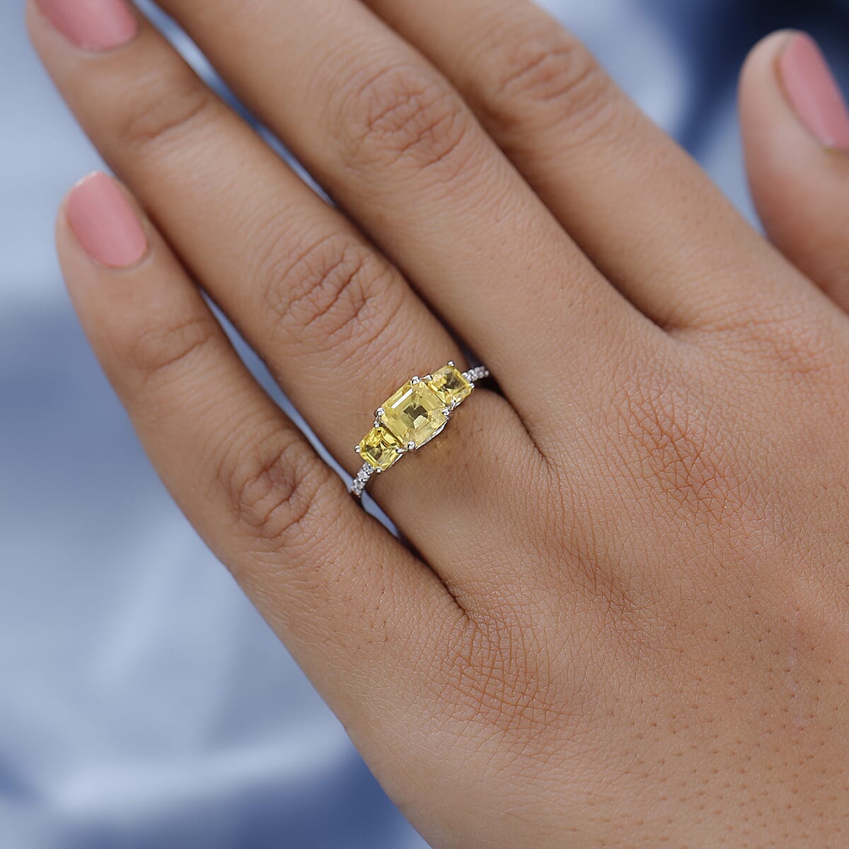 Doorbuster RHAPSODY 950 Platinum AAAA Madagascar Yellow Sapphire and E-F VS Diamond 3 Stone Ring (Size 6.0) 4.15 Grams 2.15 ctw image number 2