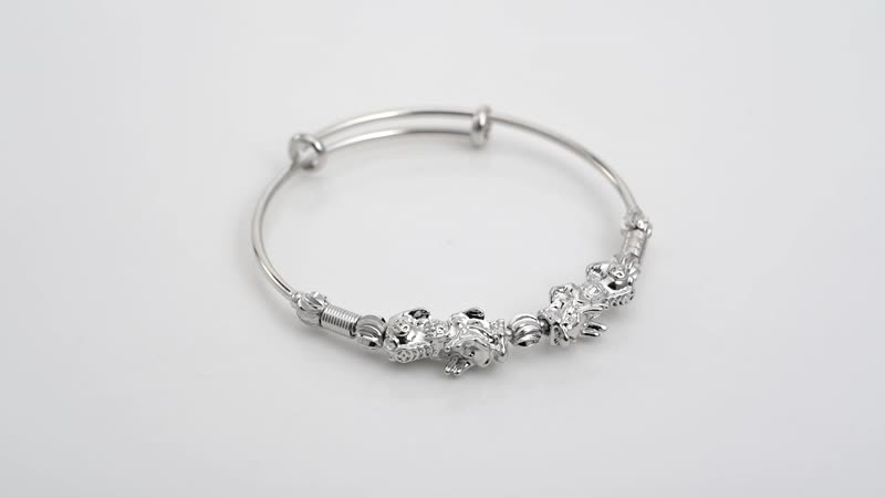 Feng Shui Pi-xiu Bangle Bracelet in Silvertone (7.50 in)