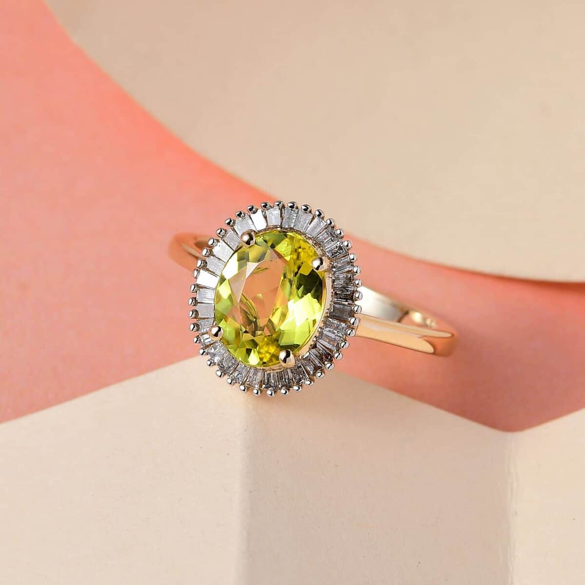LUXORO 14K Yellow Gold AAA Natural Canary Tourmaline, Diamond (G-H, I2) (0.40 cts) Halo Ring (Size 8.0) (3.35 g) 2.00 ctw image number 1