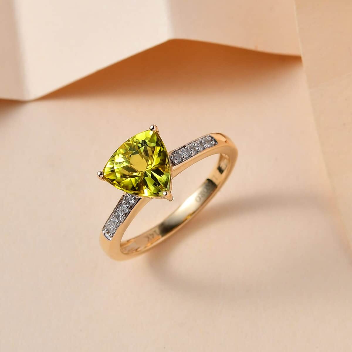 LUXORO 14K Yellow Gold AAA Natural Canary Tourmaline, Diamond (G-H, I2) Ring (Size 6.0) (2.60 g) 1.70 ctw image number 1