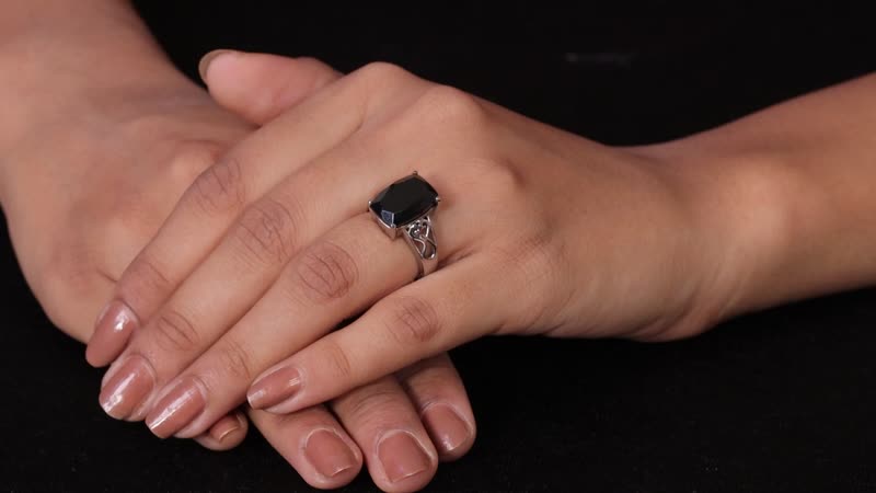 Natural Thai Black Spinel Ring in Stainless Steel 8.40 ctw