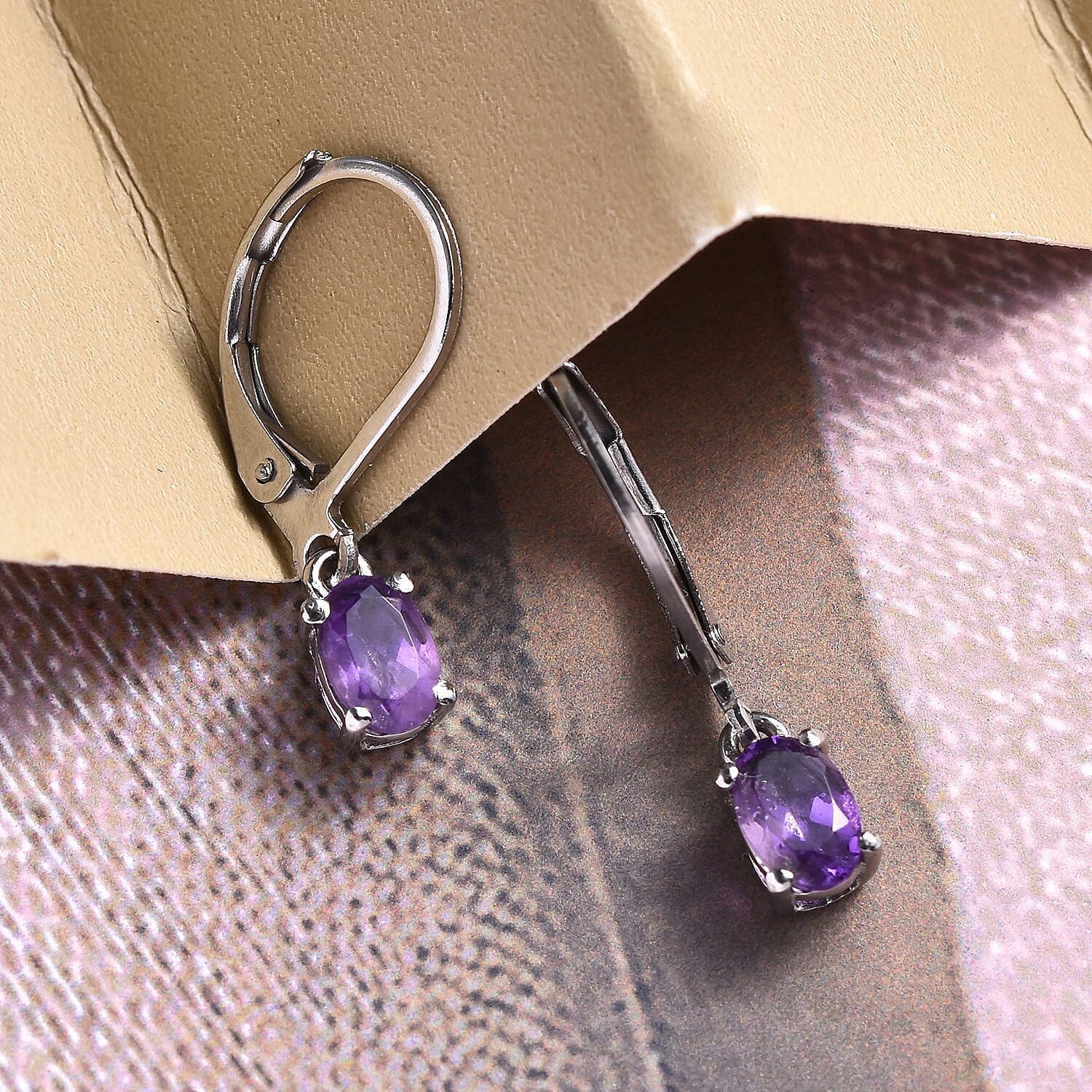 Amethyst - Product card gallery slide 4 (10144729760027)