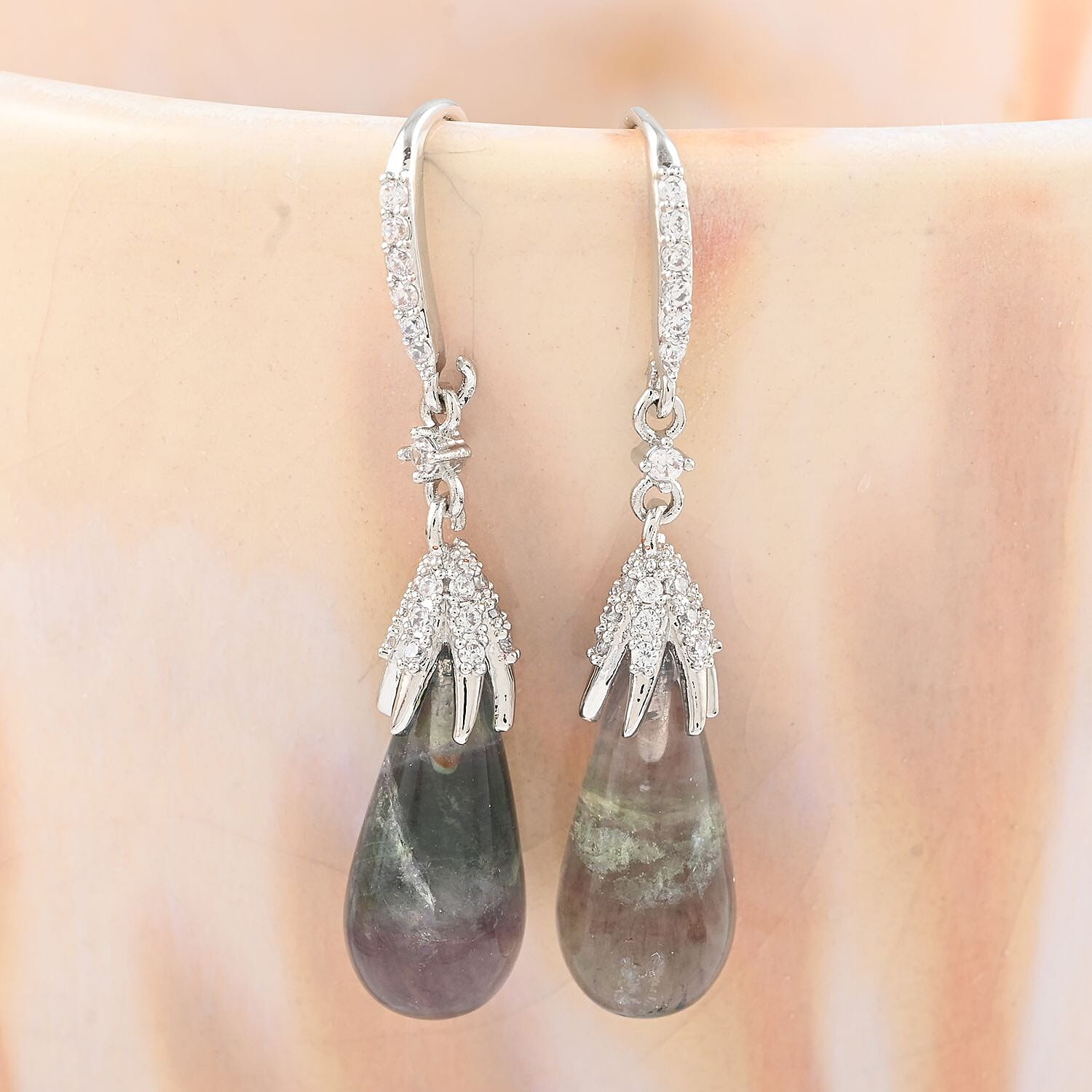 Multi Fluorite - Product card gallery slide 2 (10144649576731)