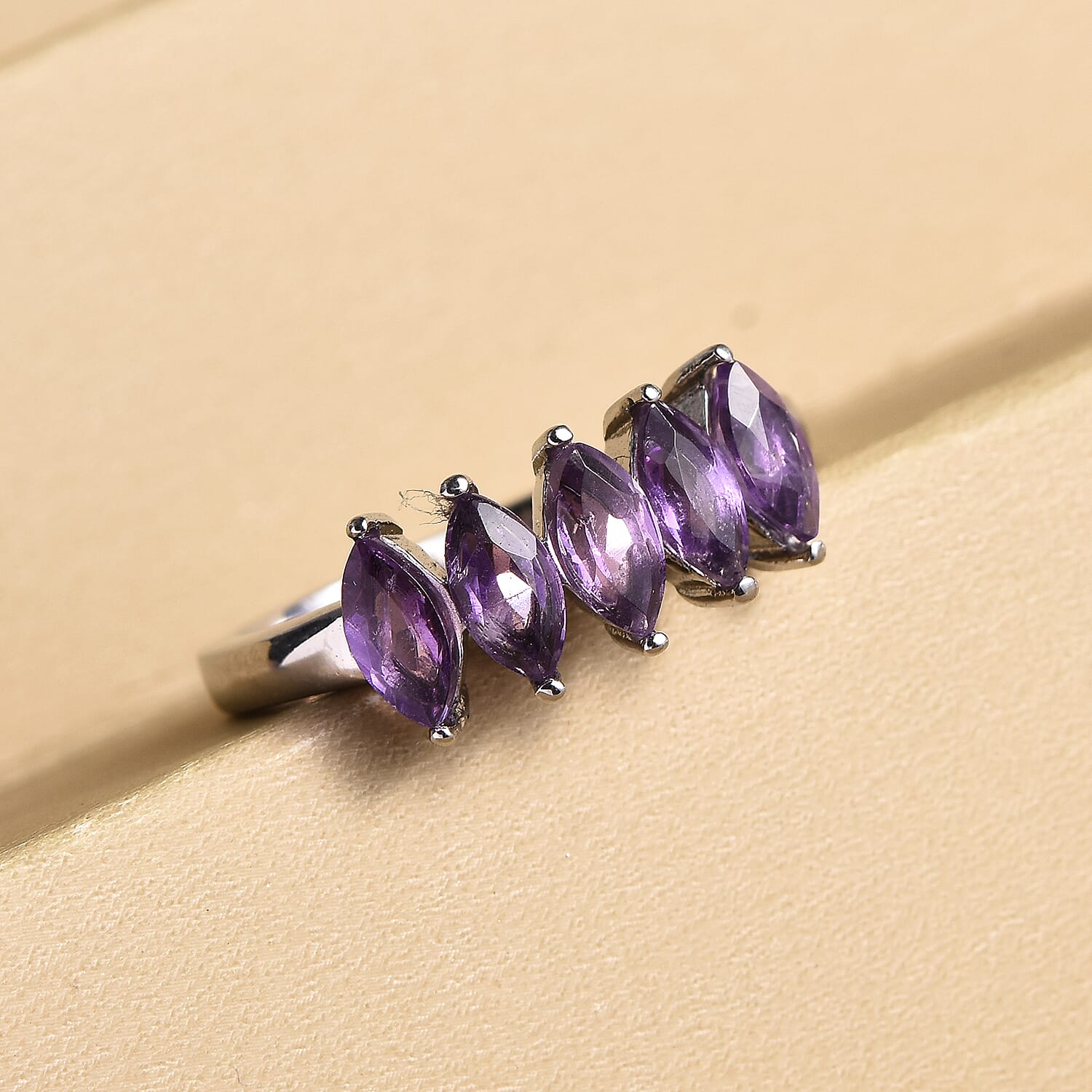 Amethyst / 6 - Product card gallery slide 4 (10144628343067)