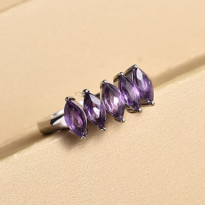 Amethyst Ring in Stainless Steel (Size 6.0) 1.15 ctw