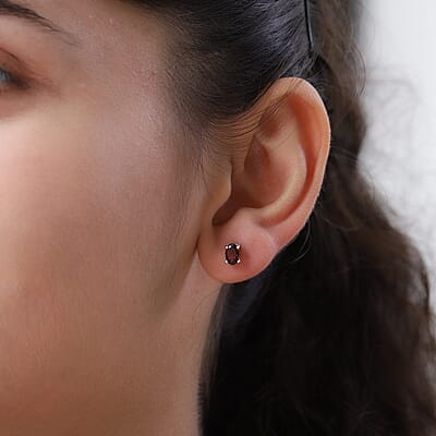 Mozambique Garnet Solitaire Stud Earrings in Sterling Silver 1.15 ctw