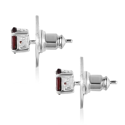 Mozambique Garnet Solitaire Stud Earrings in Sterling Silver 1.15 ctw